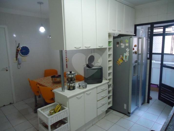 Foto REO205186