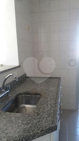 Foto REO205240