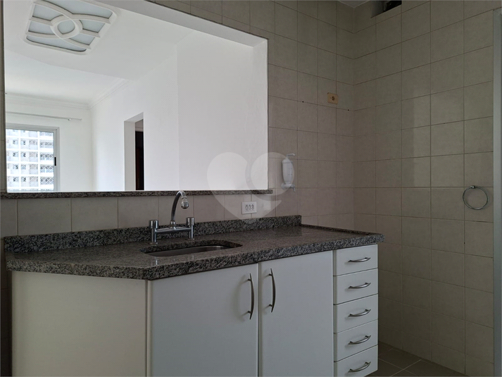 Foto REO205240