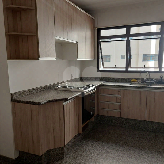 Foto REO205646