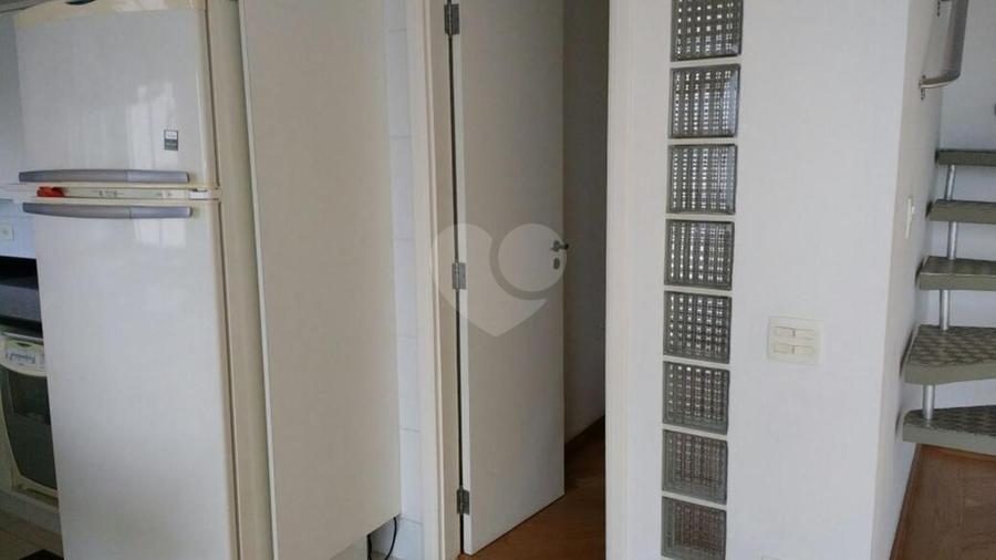 Foto REO206202