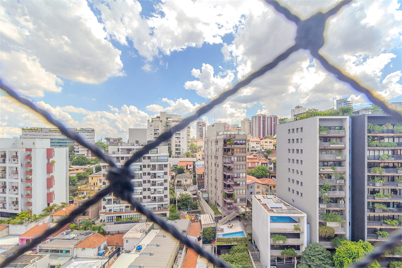 Foto REO206219