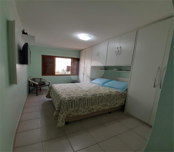 Foto REO206325