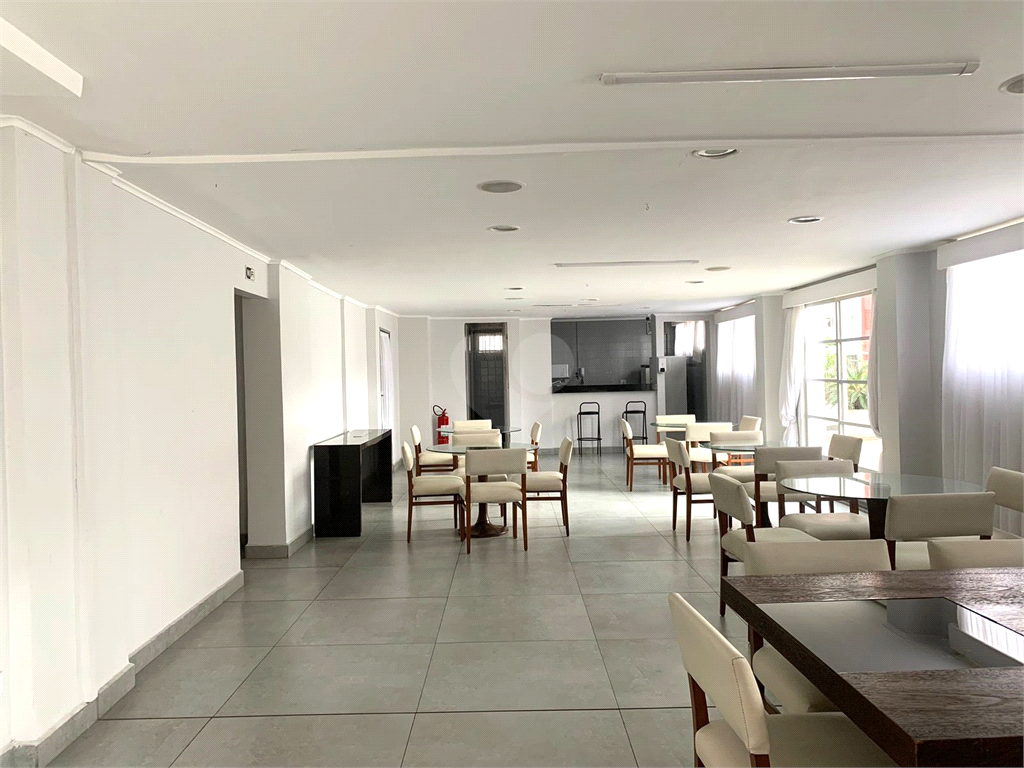 Venda Apartamento São Paulo Sumarezinho REO207007 20