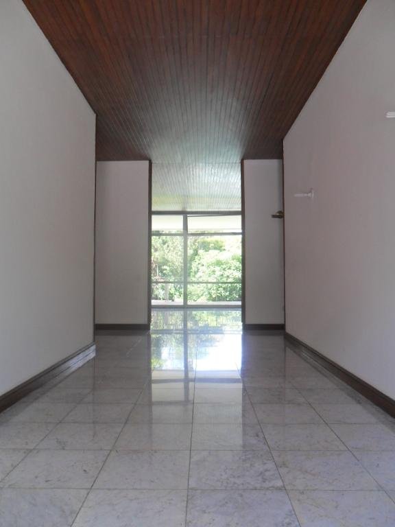 Venda Casa térrea São Paulo Retiro Morumbi REO207031 4