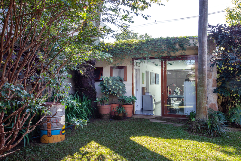 Foto REO207771