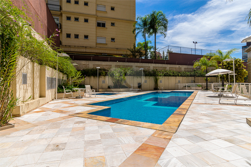 Venda Apartamento São Paulo Pacaembu REO209137 33