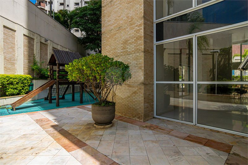 Venda Apartamento São Paulo Pacaembu REO209137 28