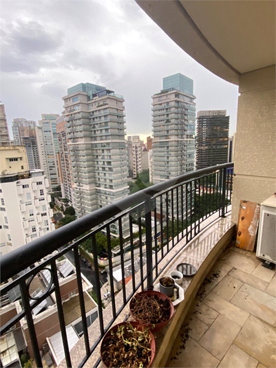 Foto REO209271