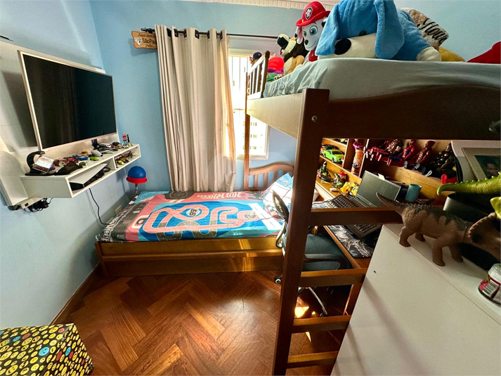 Foto REO209586