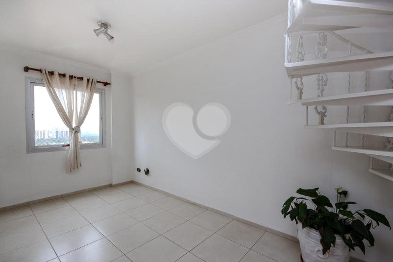 Foto REO209769