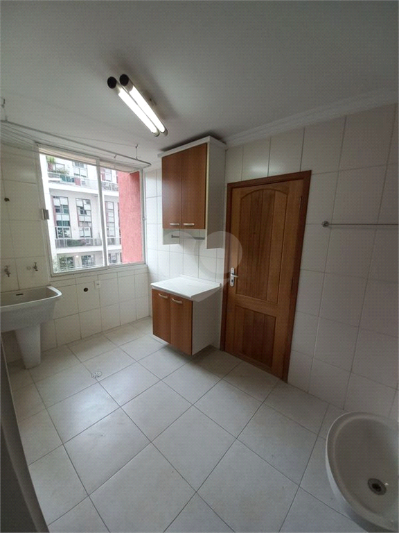 Aluguel Apartamento São Paulo Cerqueira César REO210752 10