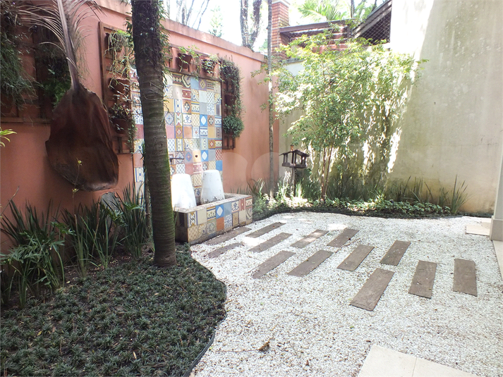 Foto REO211560