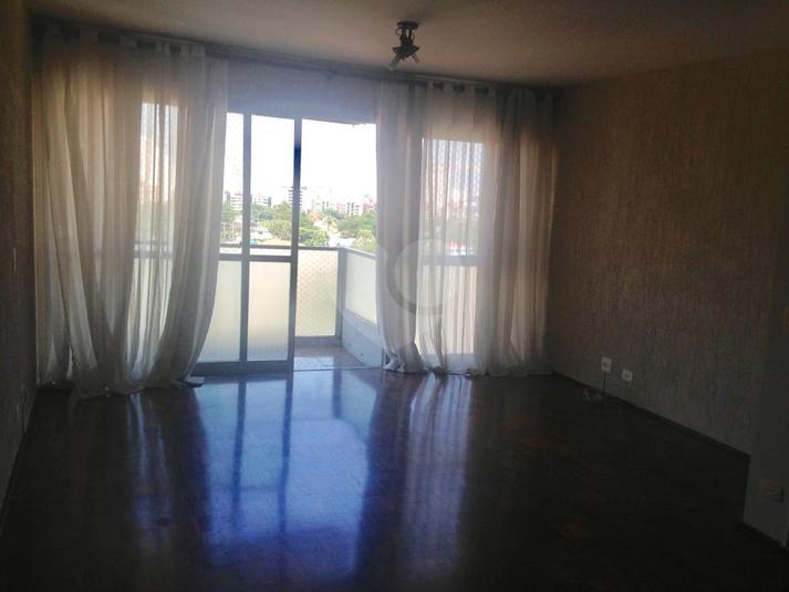 Foto REO212530