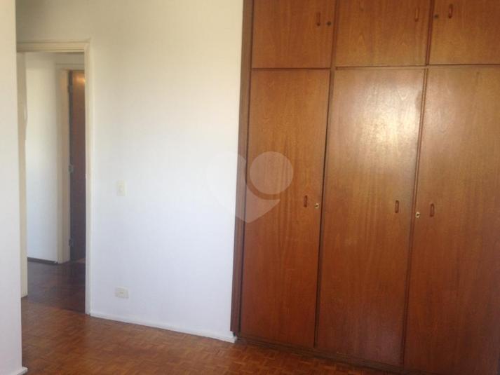 Foto REO212530