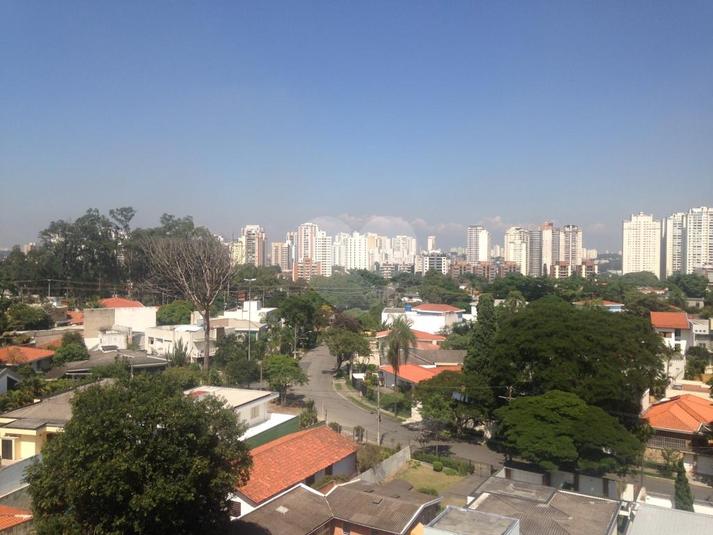 Foto REO212530