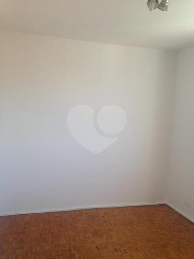 Foto REO212530