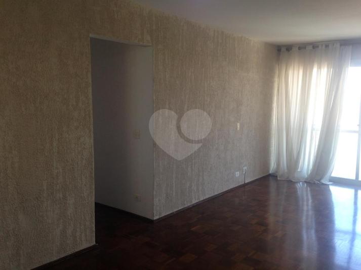 Foto REO212530