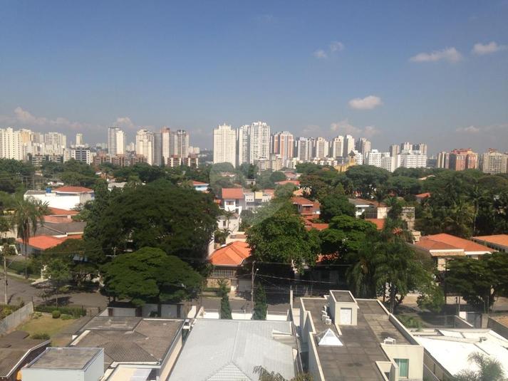 Foto REO212530