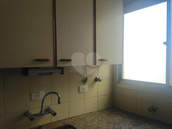 Foto REO212530