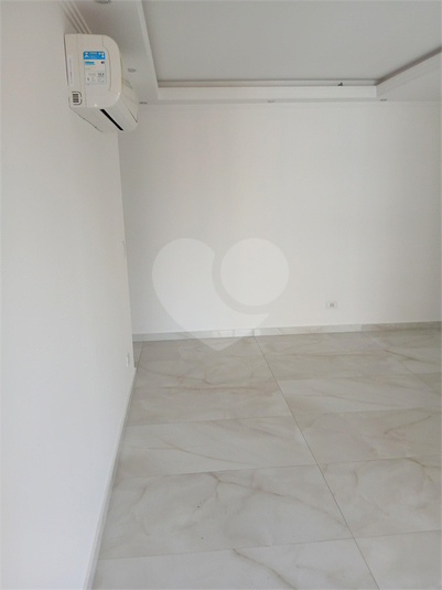 Foto REO212959