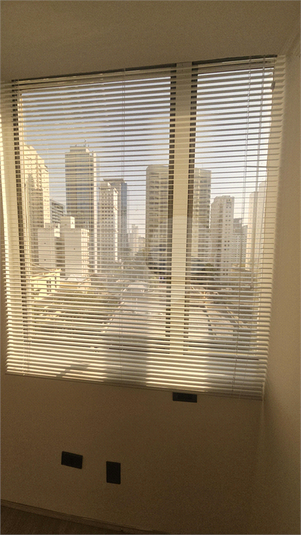 Foto REO212966