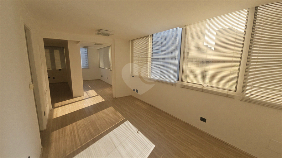 Foto REO212966