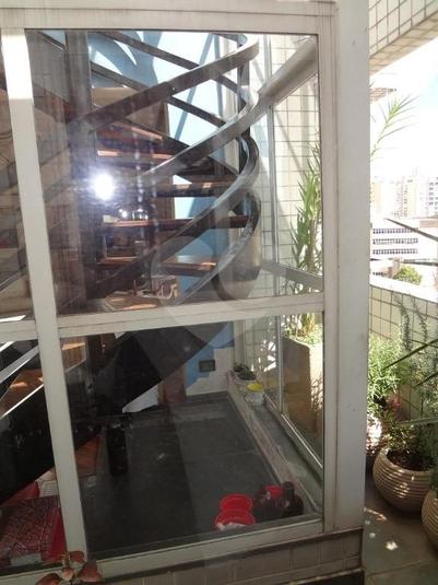 Foto REO213010