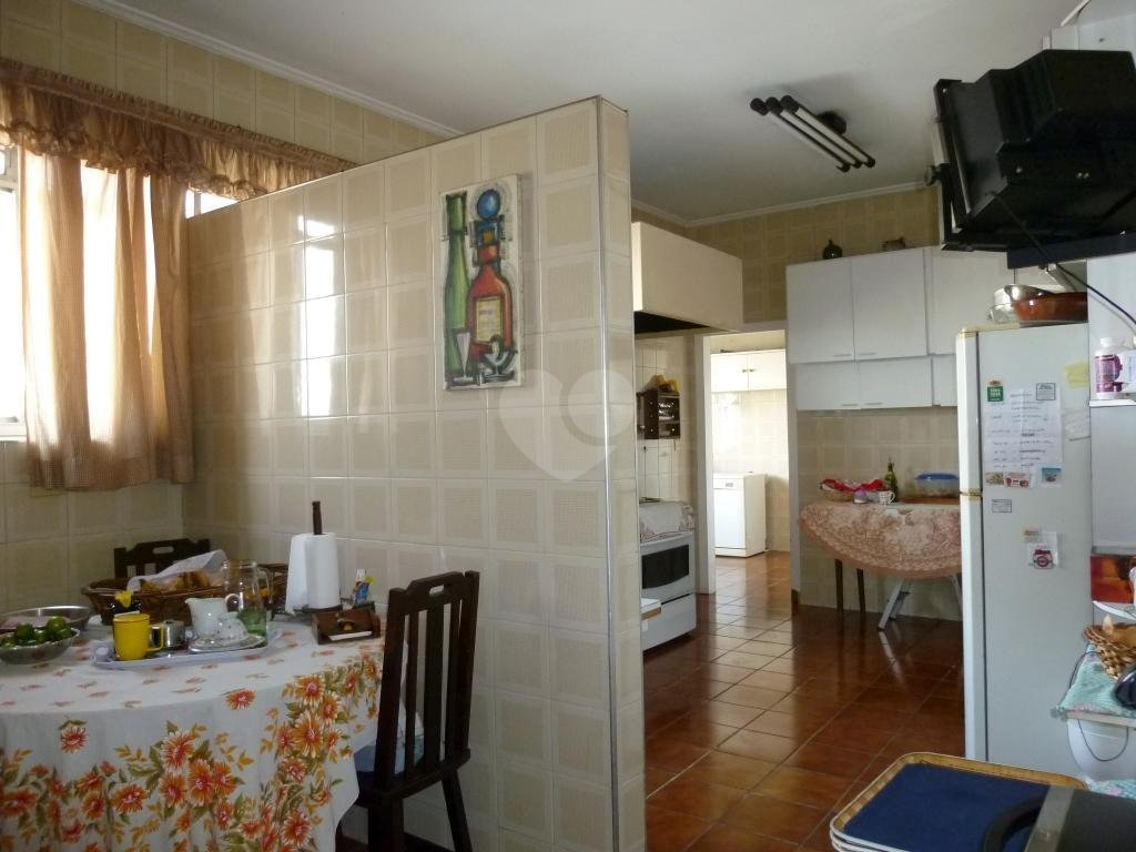 Venda Apartamento São Paulo Cerqueira César REO213326 24