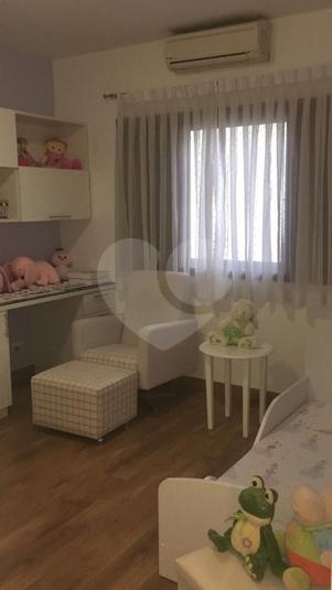 Foto REO213329