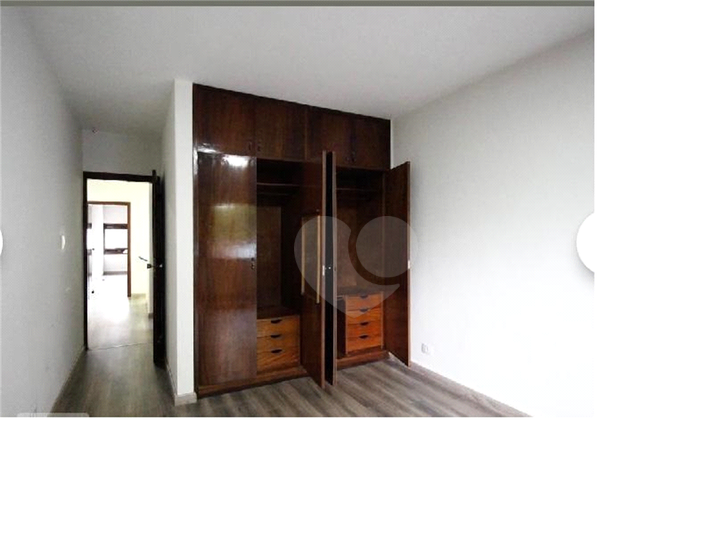Foto REO213838