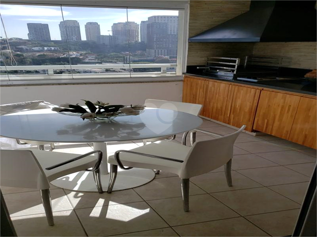 Venda Apartamento São Paulo Real Parque REO213871 6