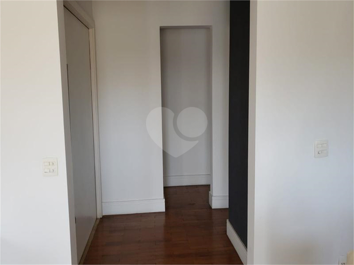 Venda Apartamento São Paulo Real Parque REO213871 11