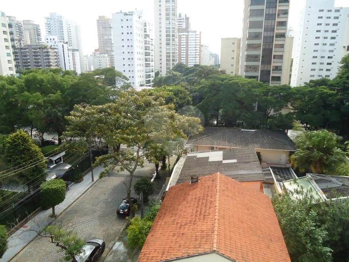Foto REO213904