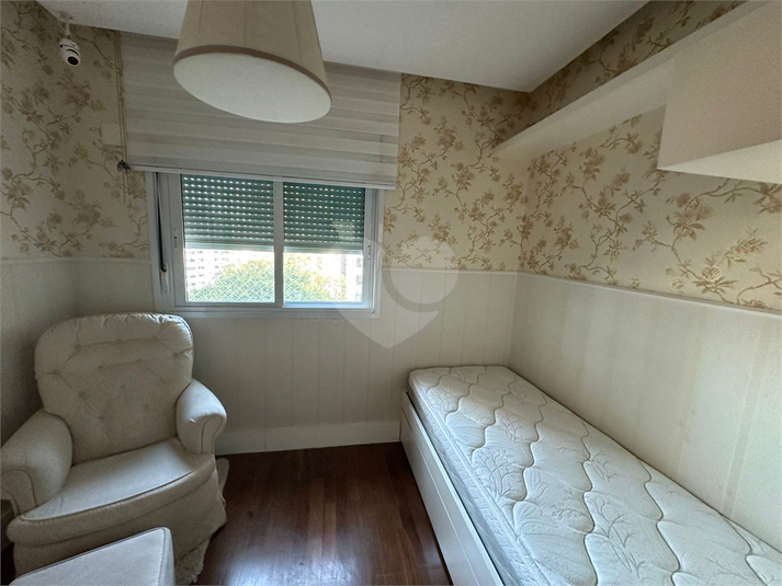 Foto REO215451