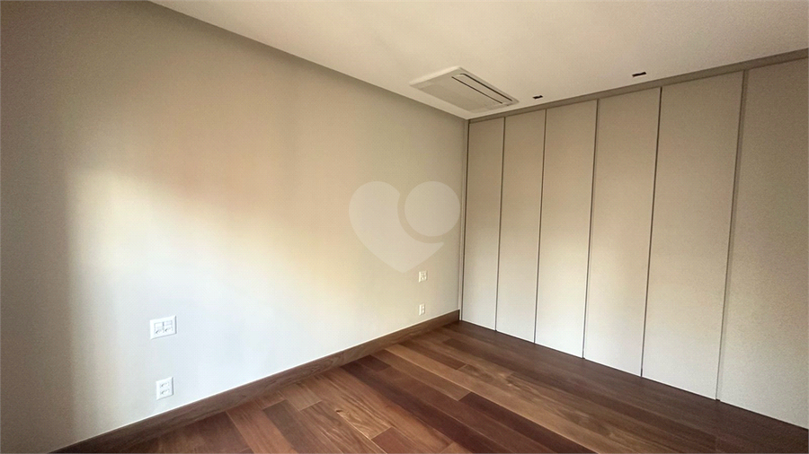 Foto REO215662