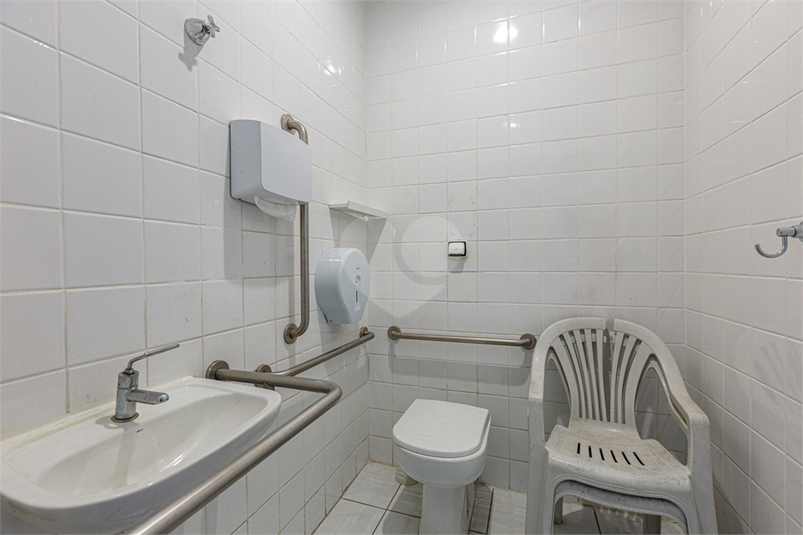 Foto REO216158