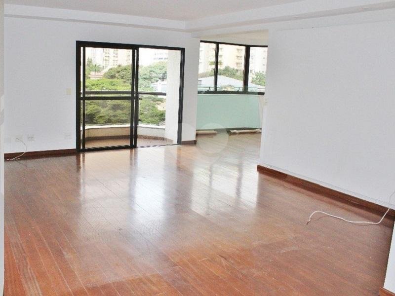 Venda Apartamento São Paulo Santa Cecília REO216983 3