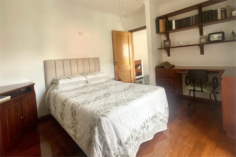 Foto REO218144