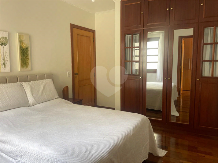 Foto REO218144