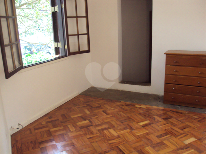 Foto REO218731