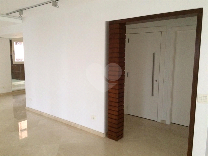 Foto REO22470
