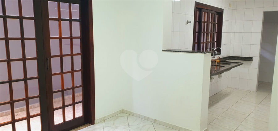 Foto REO238063