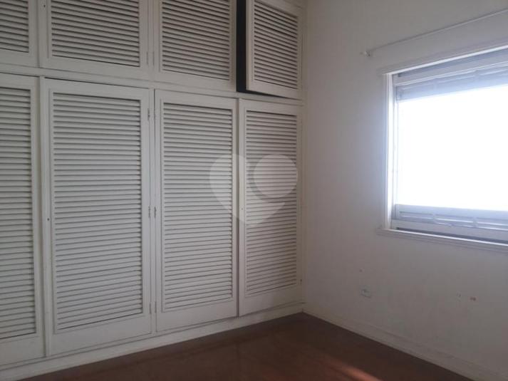 Venda Casa térrea São Paulo Moema REO240549 21