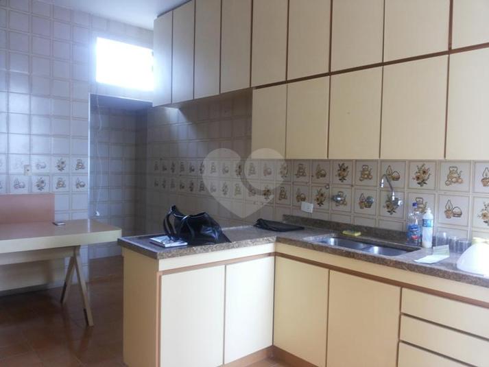 Venda Casa térrea São Paulo Moema REO240549 23