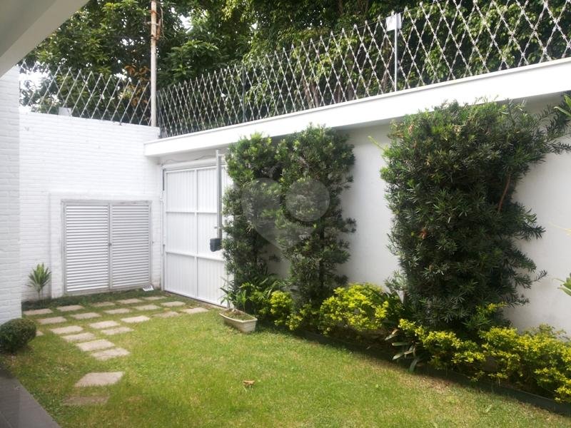 Venda Casa térrea São Paulo Moema REO240549 2