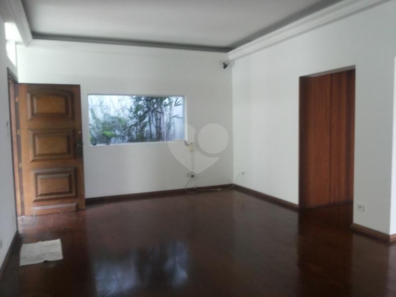 Venda Casa térrea São Paulo Moema REO240549 4