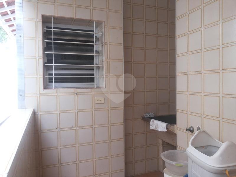 Venda Casa térrea São Paulo Moema REO240549 25