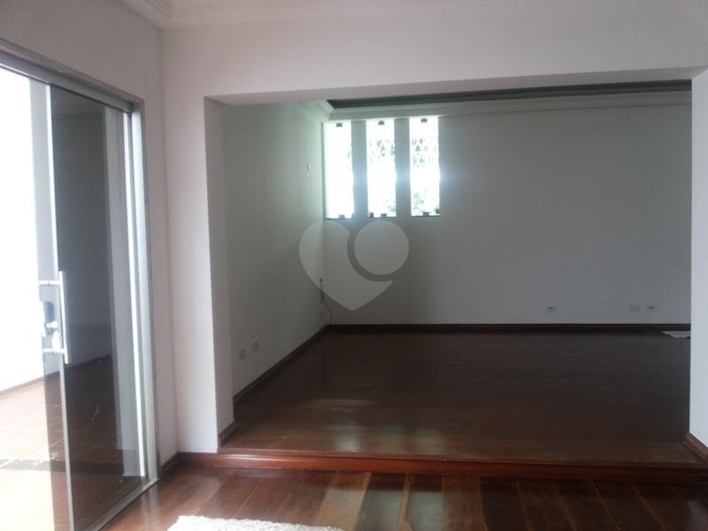 Venda Casa térrea São Paulo Moema REO240549 6