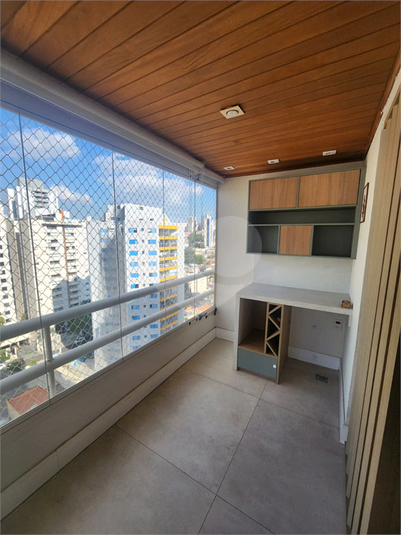 Foto REO240747